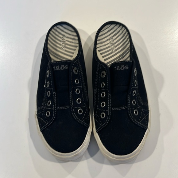 Taos Footwear Shoes - Taos EZ soul women’s canvas laceless slip on sneaker mules black 9.5 EUC